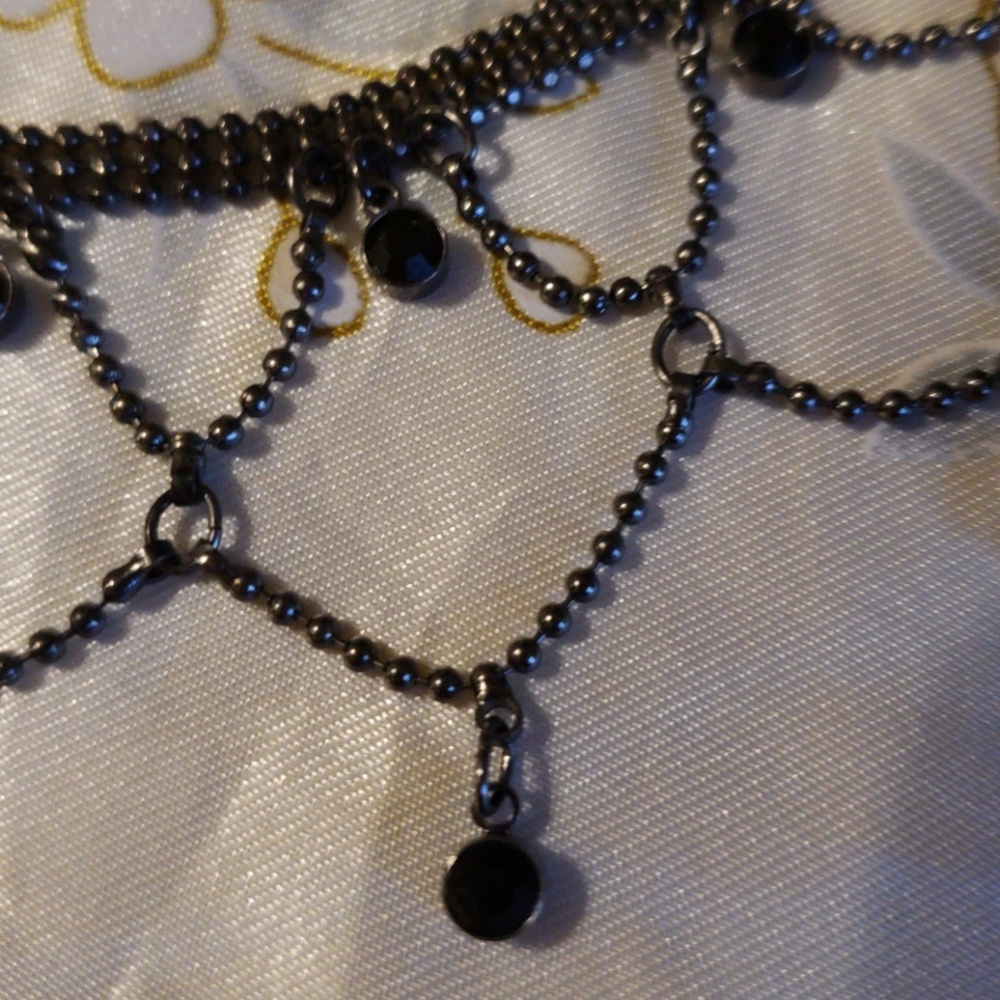 Necklace - Picture 2 of 4